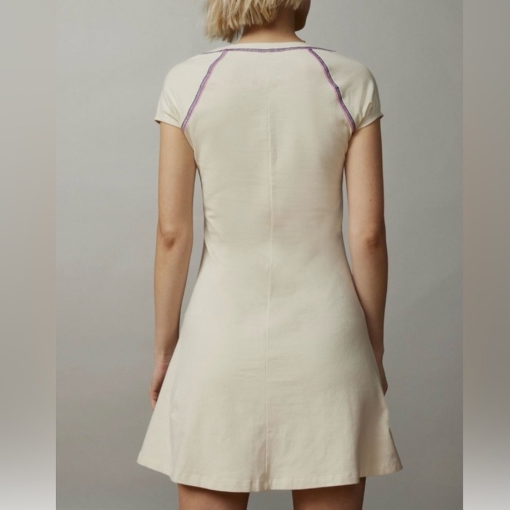 🟤NWT BDG Annabelle Tee Mini Dress in Cream - Picture 3 of 4